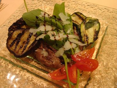 16_牛肉と野菜のグリル.jpg