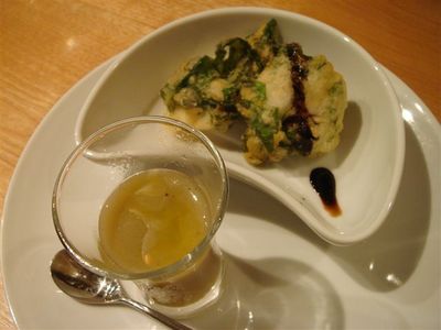 02・焼き茄子のスープ、白海老と明日葉のフリット バルサミコソースと共に.jpg