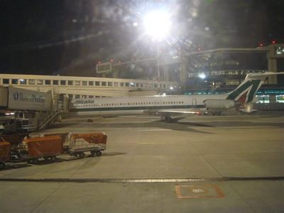 10・マルペンサ空港で乗り換えてヴェネツィア・マルコ・ポーロ空港へ.jpg