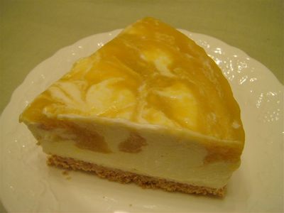 24_マンゴーレアチーズケーキ.jpg