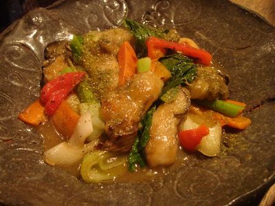 04_三陸産カキと有機野菜の炒め物.jpg