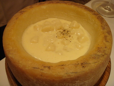 15_サルデーニャ産ペコリーノチーズのニョッキ.jpg